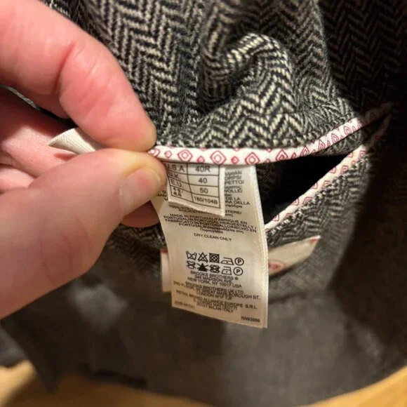 Brooks Brothers Herringbone Tweed Blazer Size 40 - Picture 4 of 4